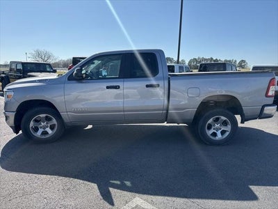 2019 RAM 1500 Tradesman Quad Cab 4x2 6'4' Box