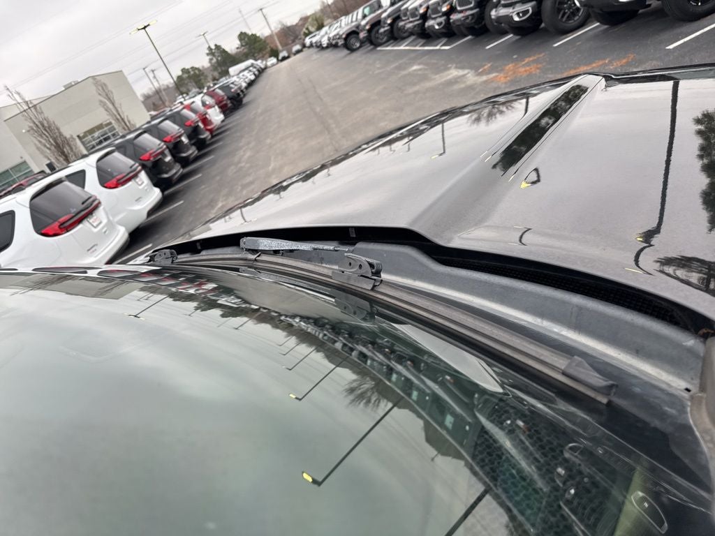 2019 RAM 1500 Laramie Crew Cab 4x2 5'7' Box