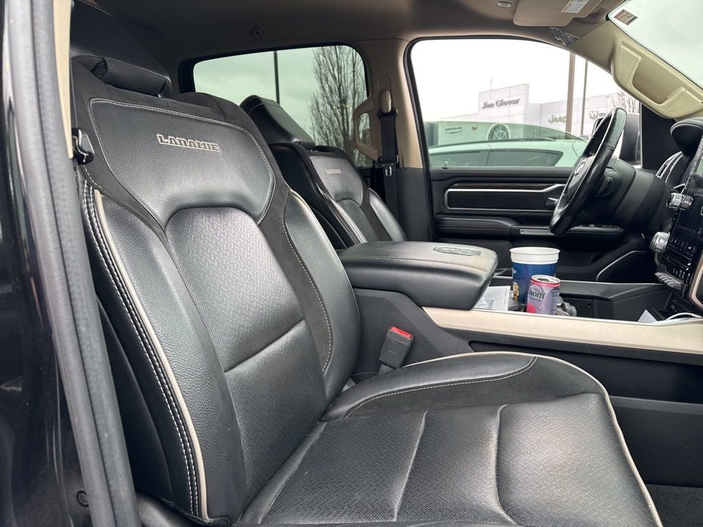 2019 RAM 1500 Laramie Crew Cab 4x2 5'7' Box