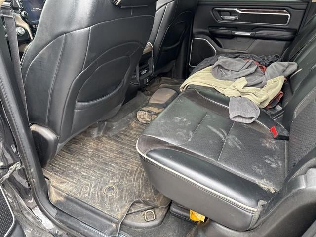 2019 RAM 1500 Laramie Crew Cab 4x2 5'7' Box