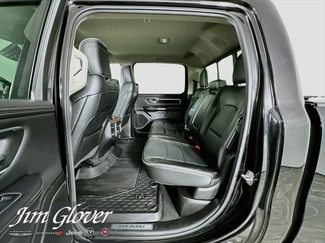 2022 RAM 1500 Laramie Crew Cab 4x2 5'7' Box