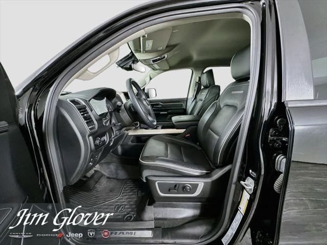 2022 RAM 1500 Laramie Crew Cab 4x2 5'7' Box