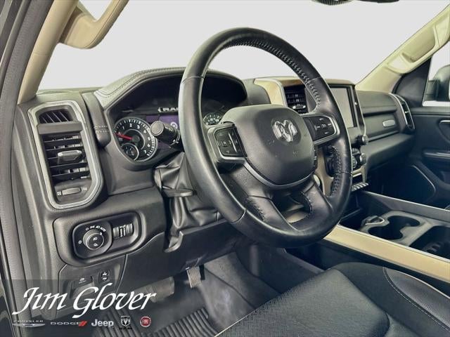 2022 RAM 1500 Laramie Crew Cab 4x2 5'7' Box