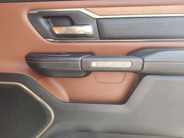 2019 RAM 1500 Longhorn Crew Cab 4x2 5'7' Box