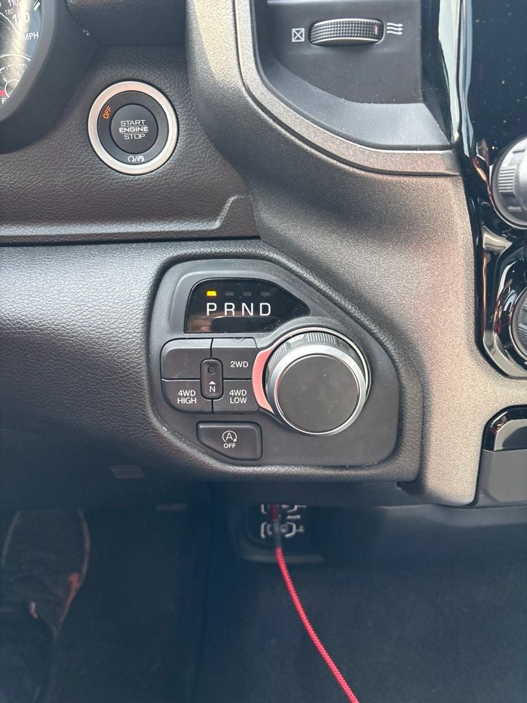 2025 RAM 1500 Tradesman Quad Cab 4x4 6'4' Box