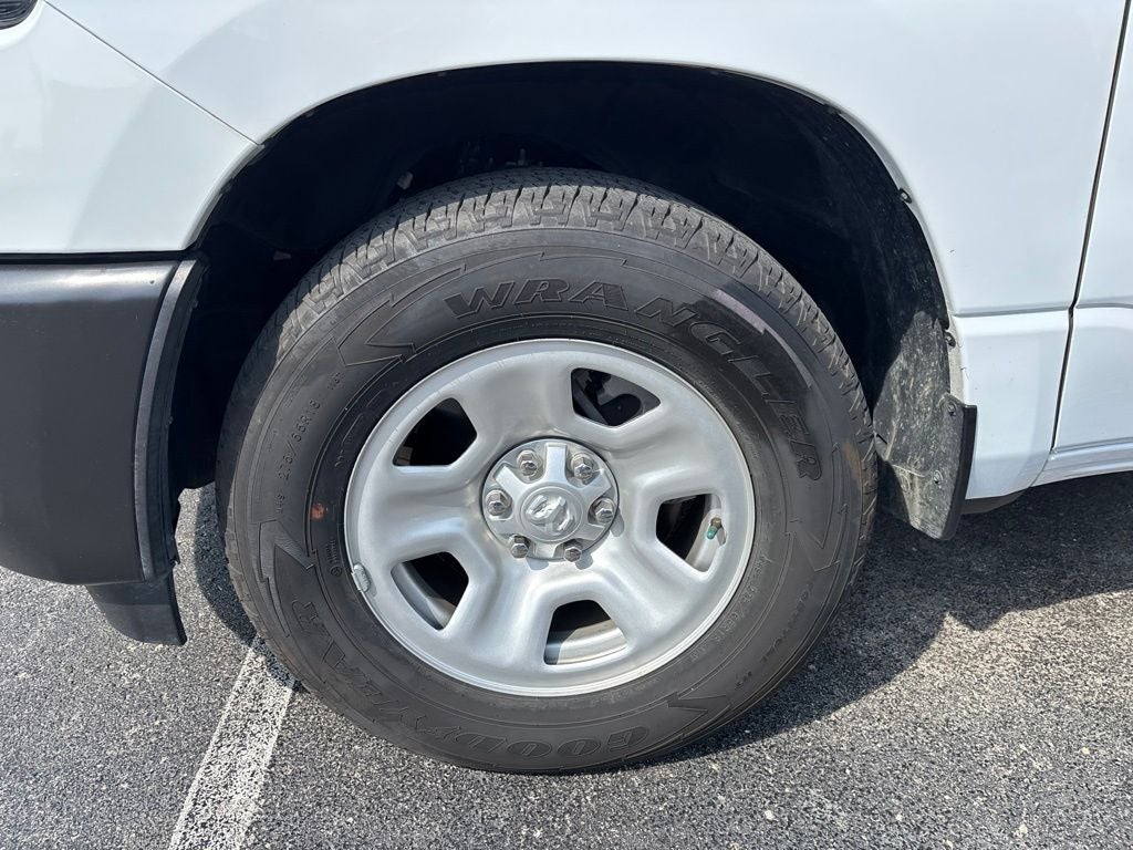 2025 RAM 1500 Tradesman Quad Cab 4x4 6'4' Box
