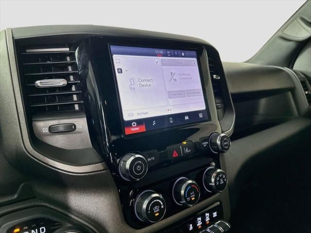 2025 RAM 1500 Tradesman Quad Cab 4x4 6'4' Box