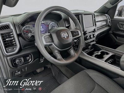 2022 RAM 1500 Big Horn Crew Cab 4x4 5'7' Box