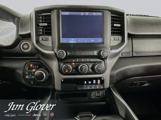 2022 RAM 1500 Big Horn Crew Cab 4x4 5'7' Box