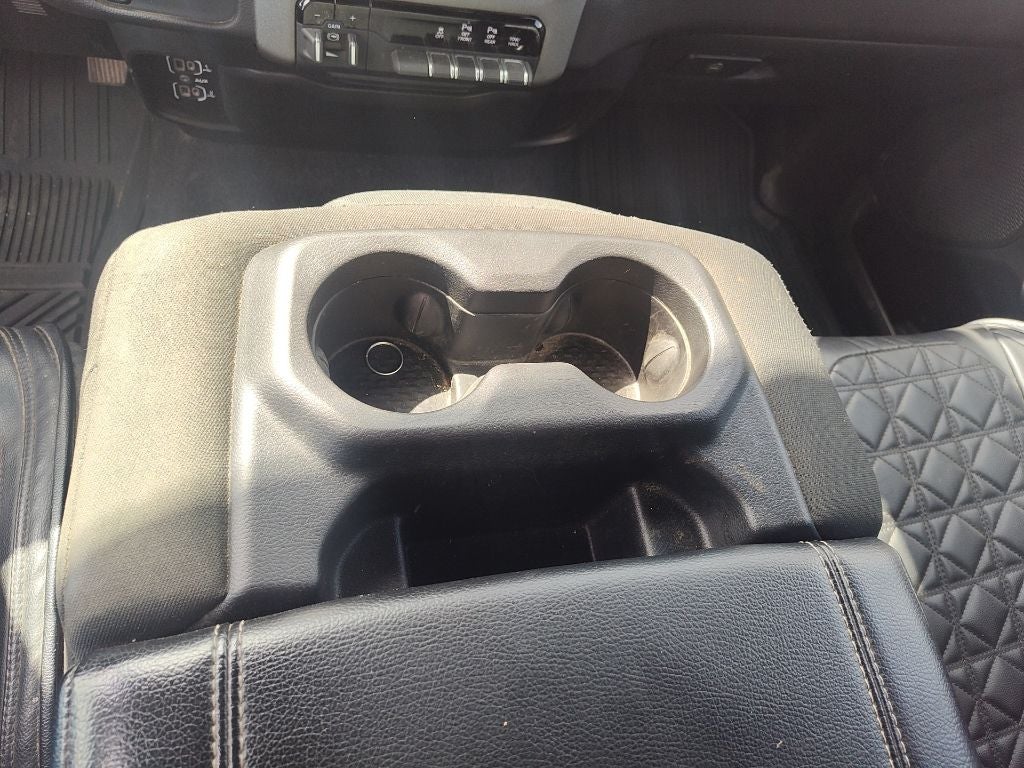 2025 RAM 1500 Tradesman Crew Cab 4x4 5'7' Box