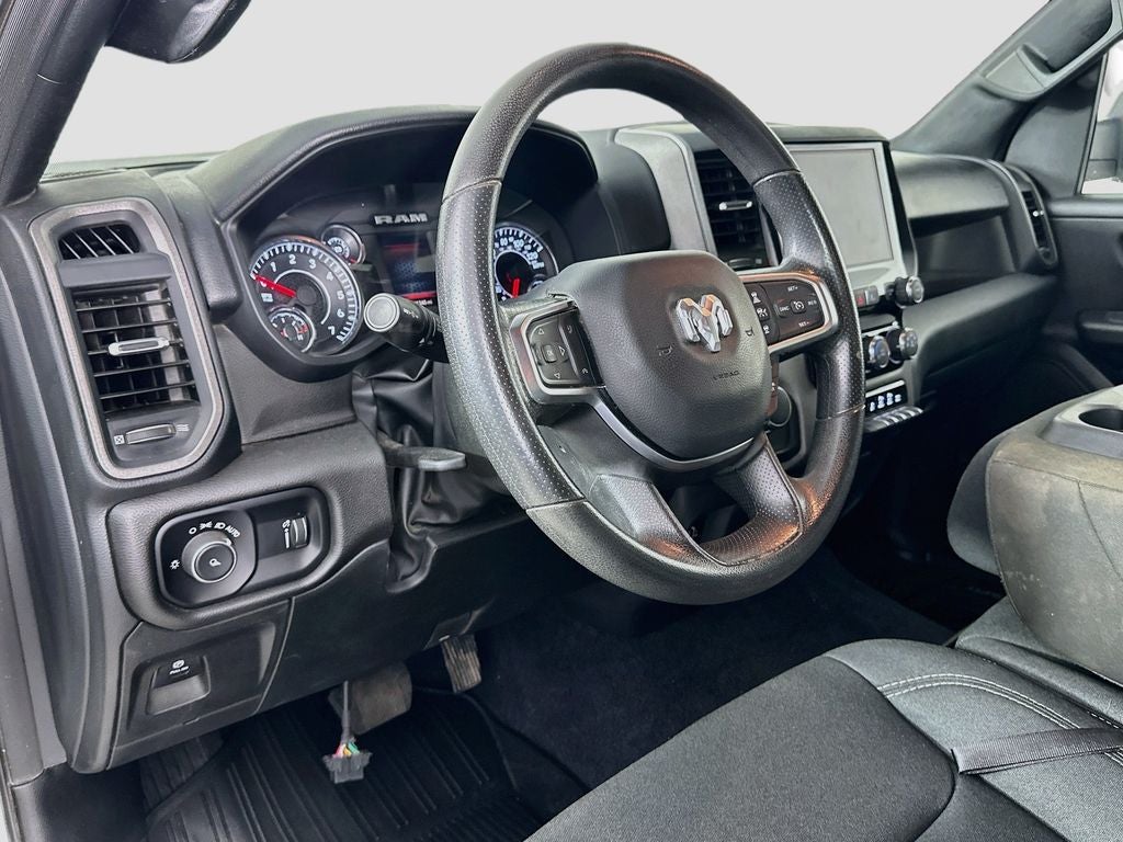 2025 RAM 1500 Tradesman Crew Cab 4x4 5'7' Box