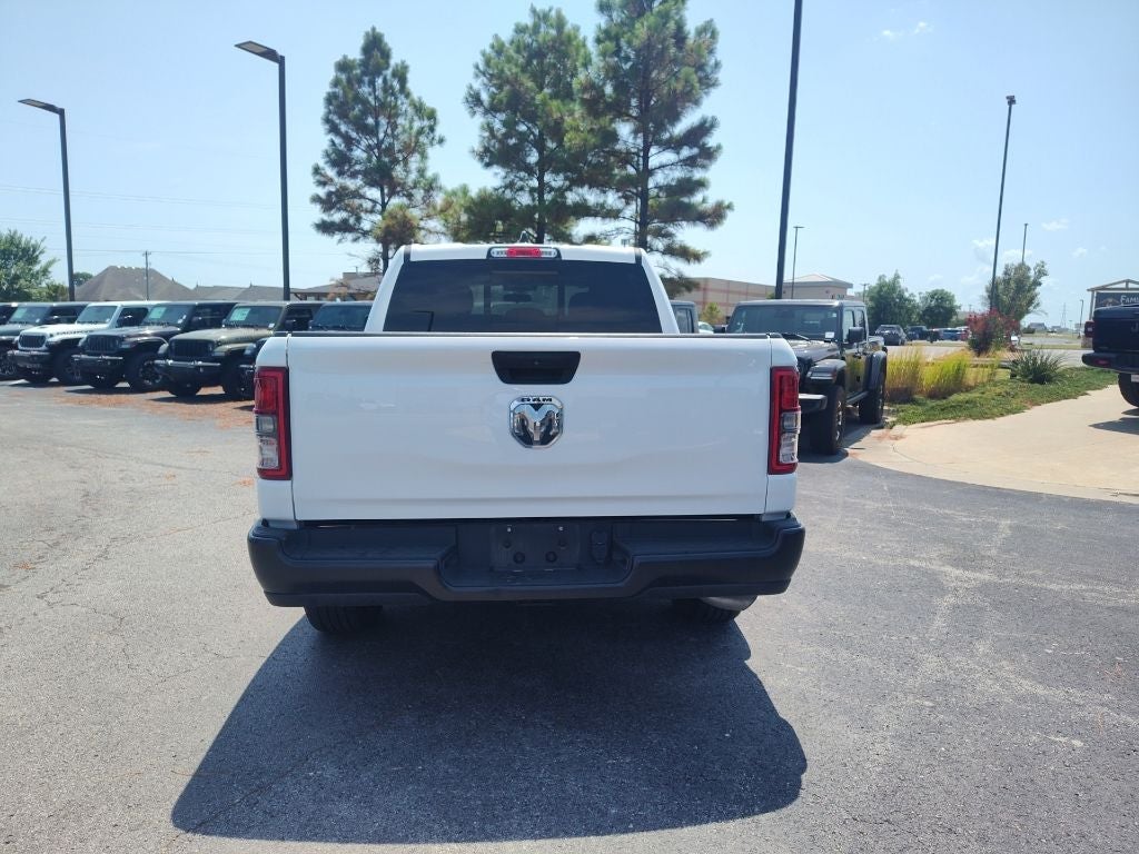 2024 RAM 1500 Tradesman Crew Cab 4x4 5'7' Box