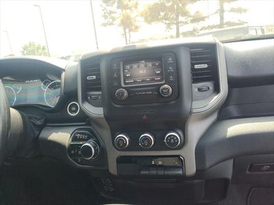 2024 RAM 1500 Tradesman Crew Cab 4x4 5'7' Box