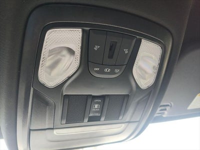 2024 RAM 1500 Tradesman Crew Cab 4x4 5'7' Box