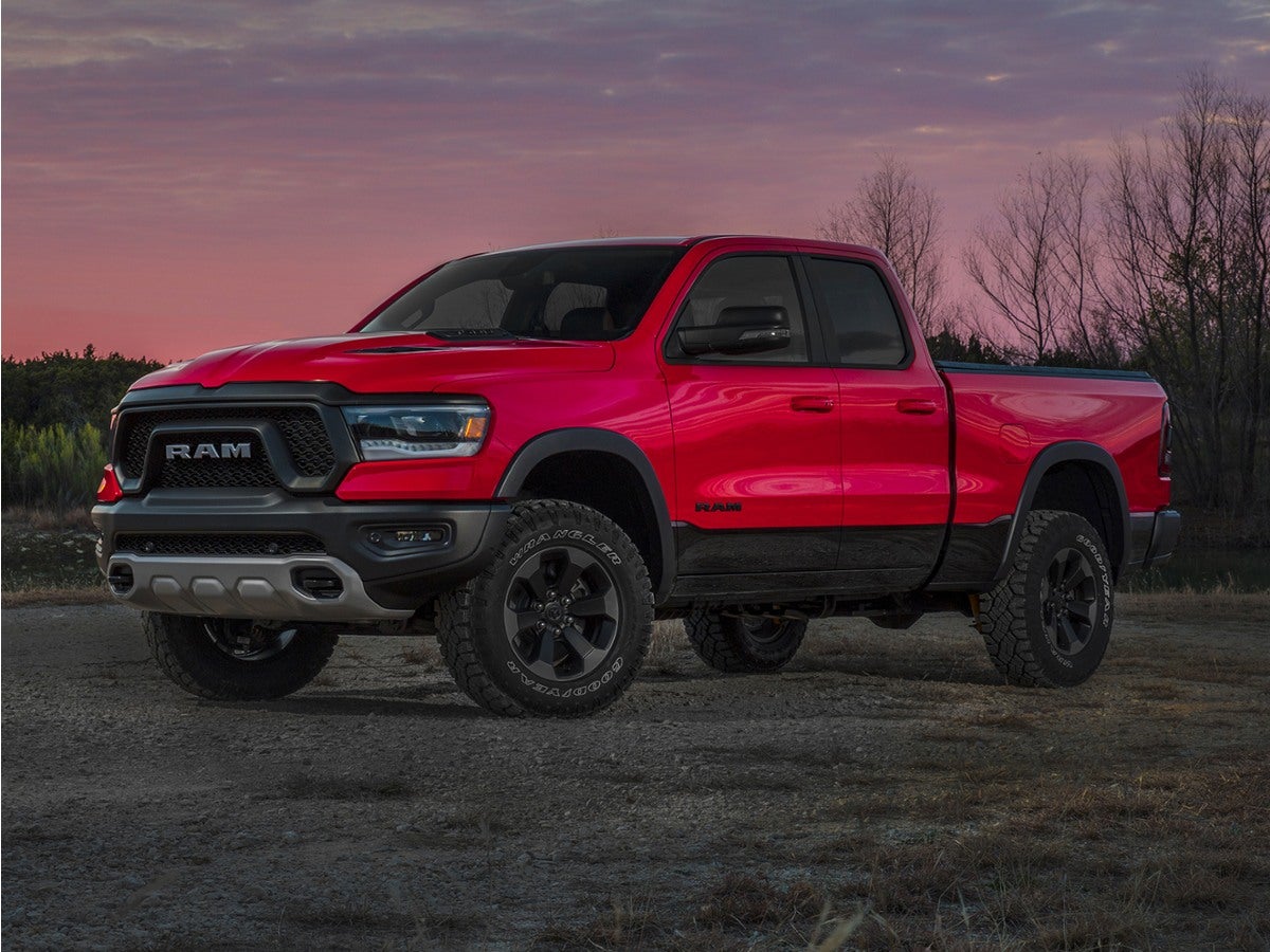2022 RAM 1500 Lone Star Quad Cab 4x4 6'4' Box