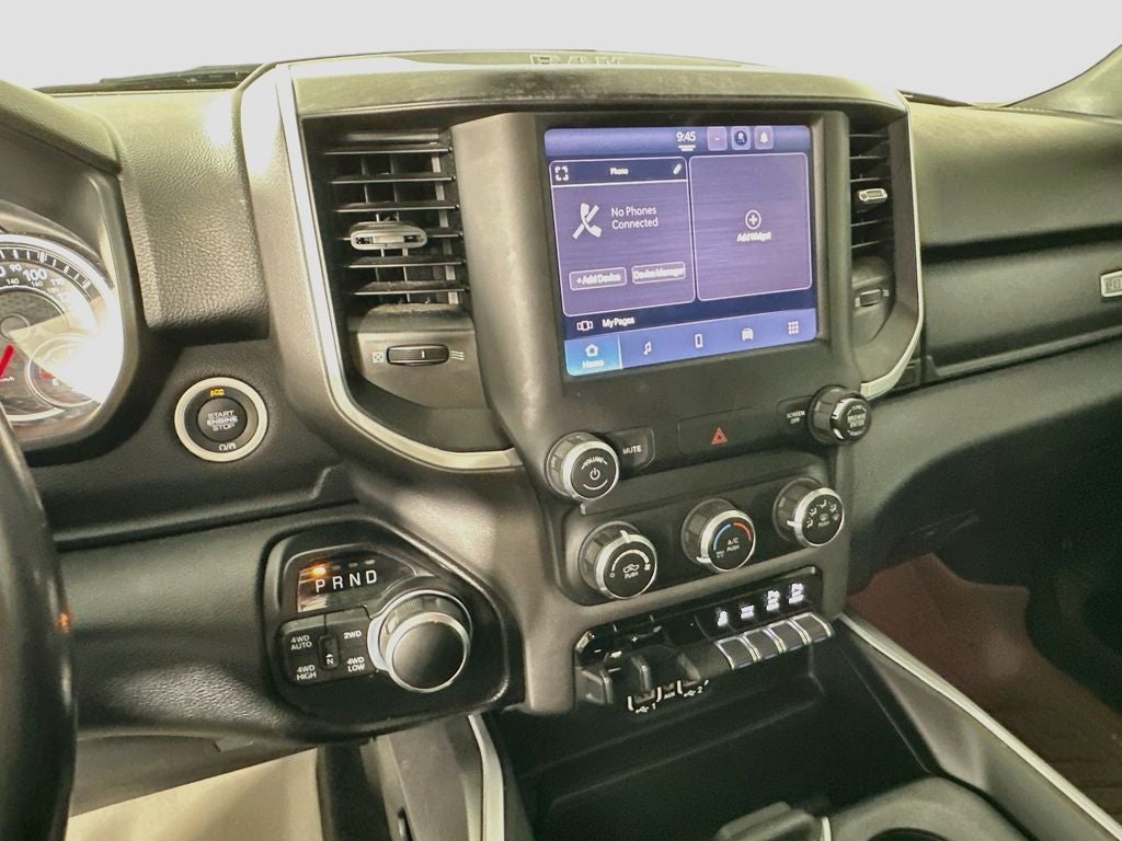 2022 RAM 1500 Lone Star Quad Cab 4x4 6'4' Box