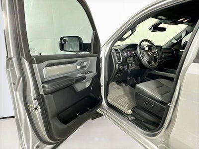 2022 RAM 1500 Lone Star Quad Cab 4x4 6'4' Box