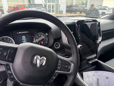 2025 RAM 1500 Big Horn Crew Cab 4x4 5'7' Box