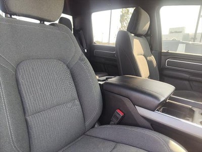2021 RAM 1500 Big Horn Crew Cab 4x4 5'7' Box