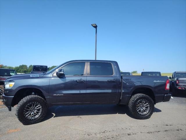 2021 RAM 1500 Big Horn Crew Cab 4x4 5'7' Box