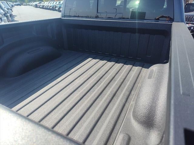 2021 RAM 1500 Big Horn Crew Cab 4x4 5'7' Box