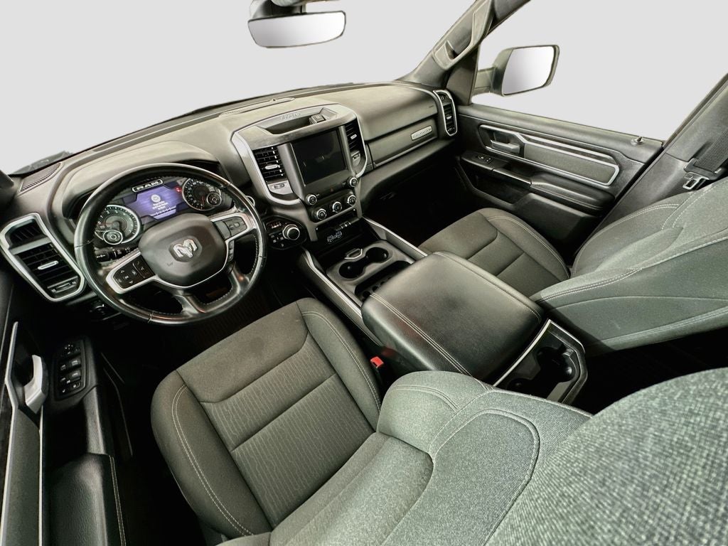 2022 RAM 1500 Big Horn Crew Cab 4x4 5'7' Box