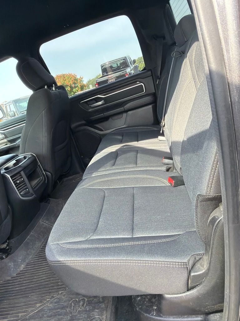 2022 RAM 1500 Big Horn Crew Cab 4x4 5'7' Box