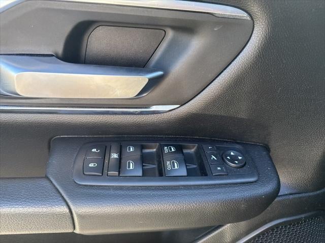 2019 RAM 1500 Big Horn/Lone Star Crew Cab 4x4 5'7' Box