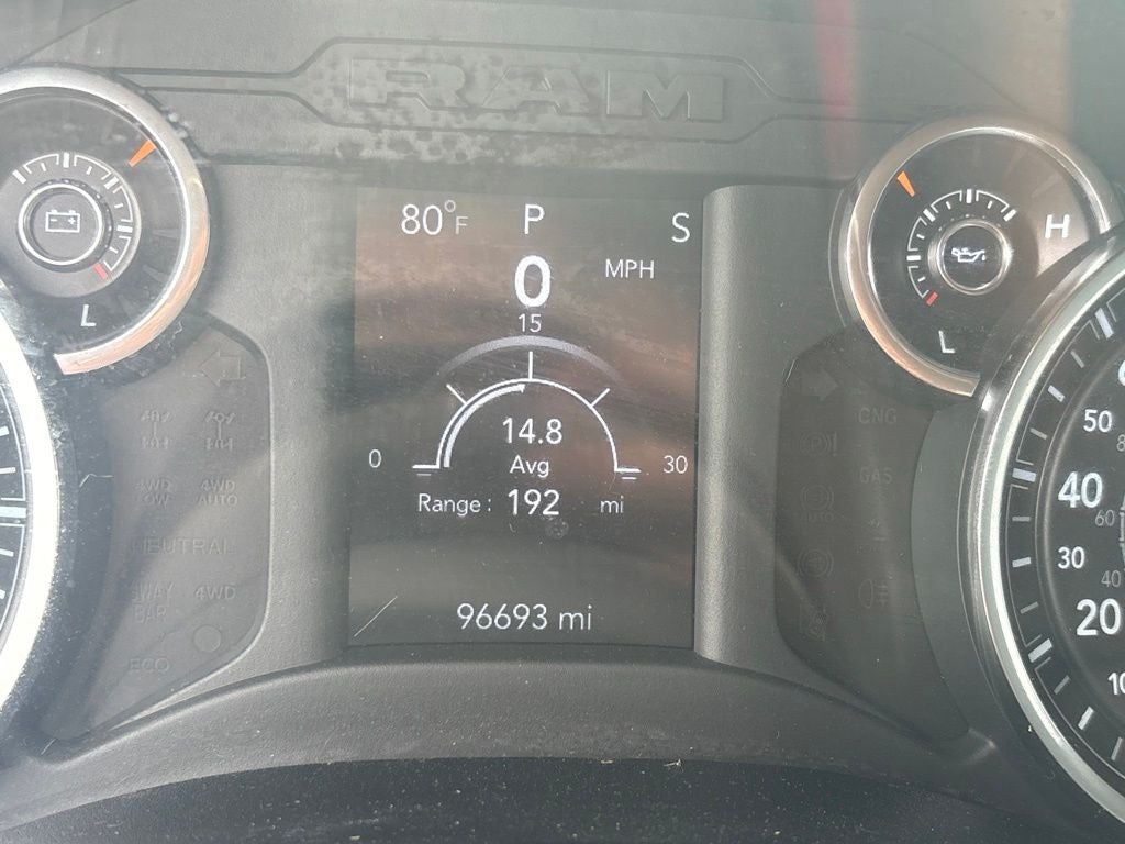 2020 RAM 1500 Big Horn Crew Cab 4x4 5'7' Box