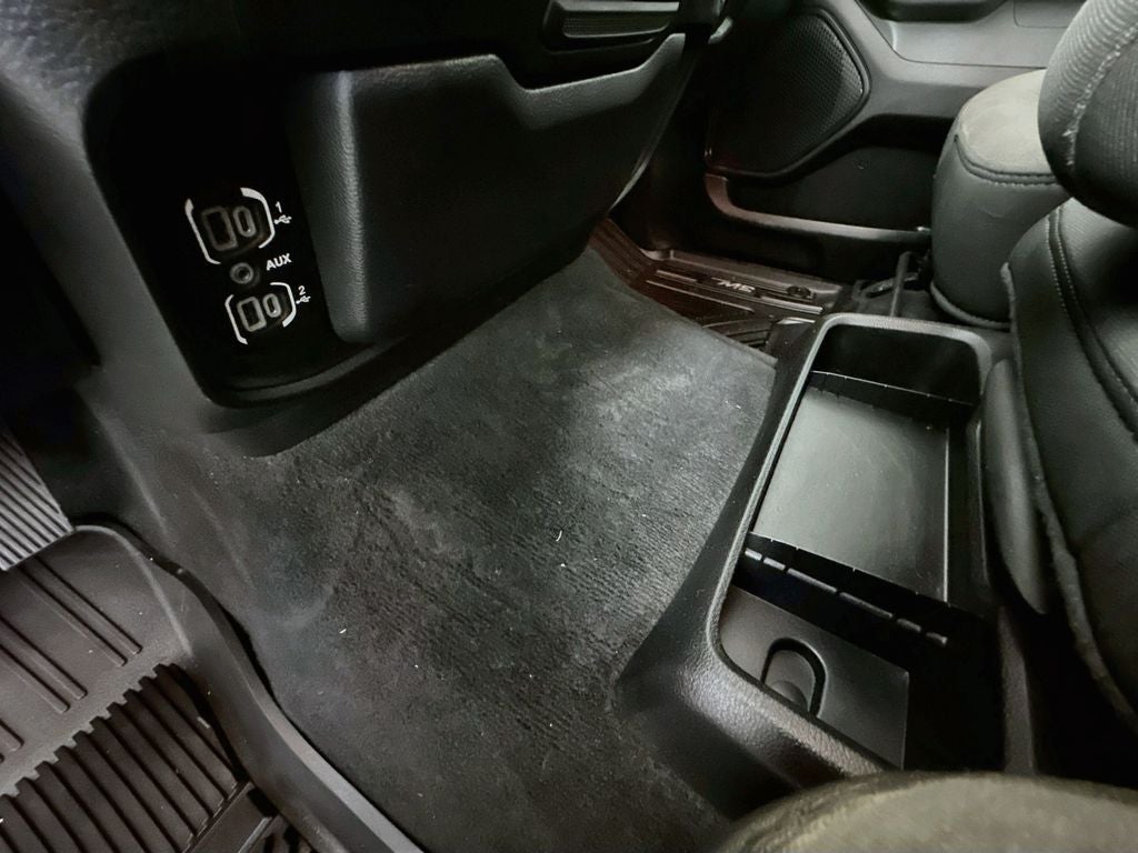 2020 RAM 1500 Big Horn Crew Cab 4x4 5'7' Box