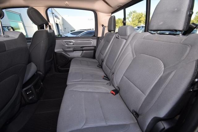 2020 RAM 1500 Big Horn Crew Cab 4x4 5'7' Box