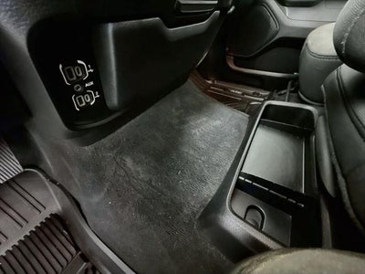 2020 RAM 1500 Big Horn Crew Cab 4x4 5'7' Box