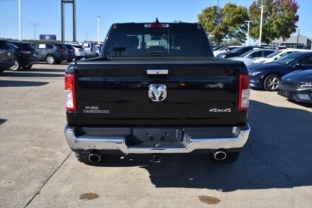 2020 RAM 1500 Big Horn Crew Cab 4x4 5'7' Box