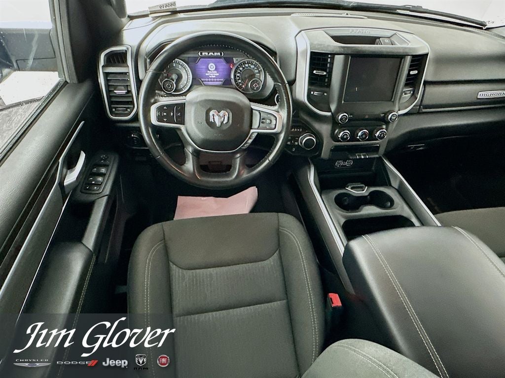 2022 RAM 1500 Big Horn Crew Cab 4x4 5'7' Box