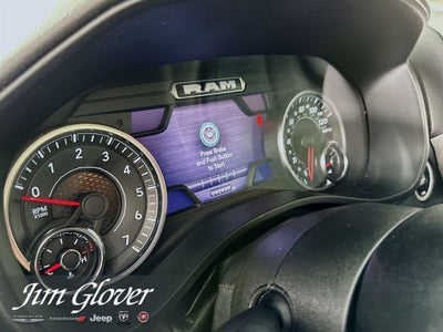 2022 RAM 1500 Big Horn Crew Cab 4x4 5'7' Box