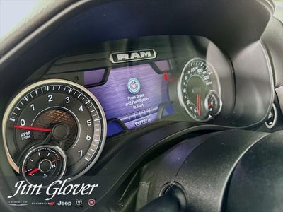 2022 RAM 1500 Big Horn Crew Cab 4x4 5'7' Box