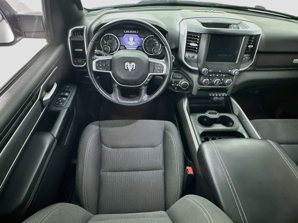 2022 RAM 1500 Big Horn Crew Cab 4x4 5'7' Box