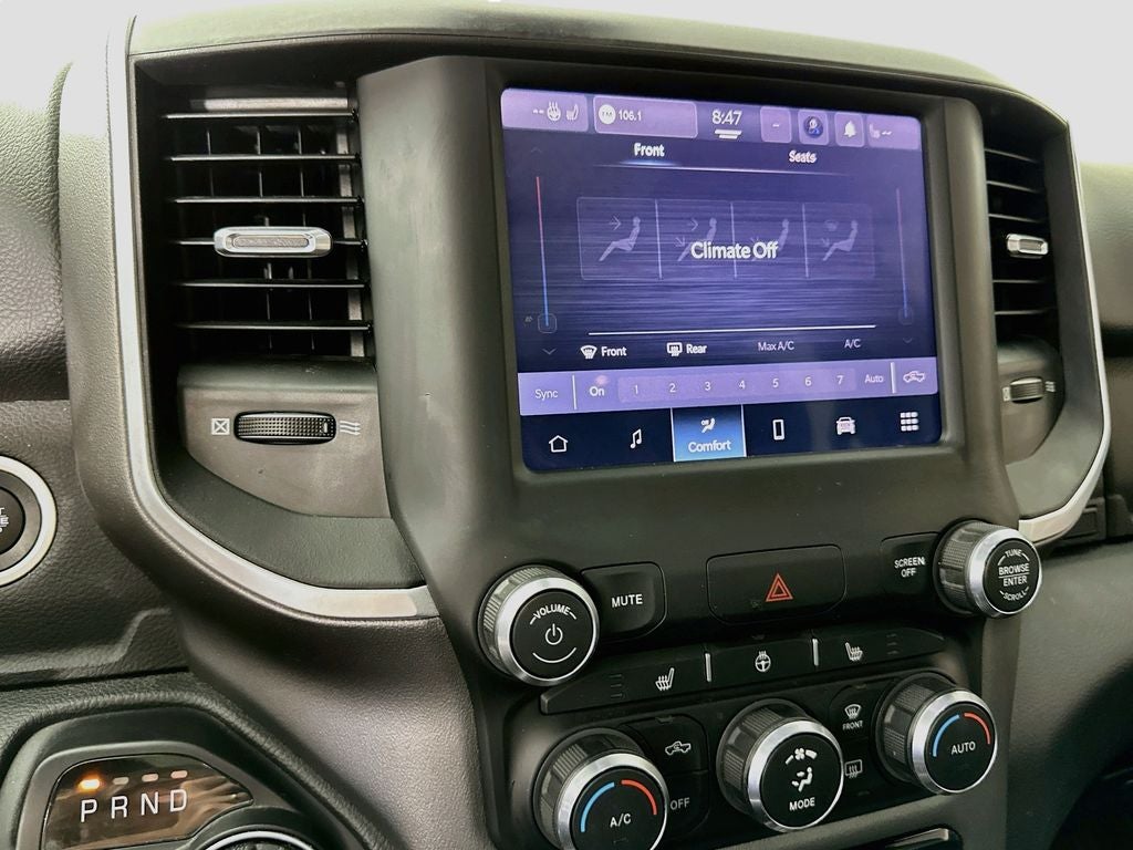 2022 RAM 1500 Big Horn Crew Cab 4x4 5'7' Box