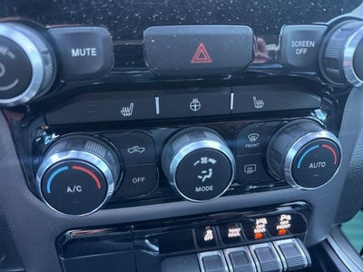 2019 RAM 1500 Big Horn/Lone Star Crew Cab 4x4 5'7' Box