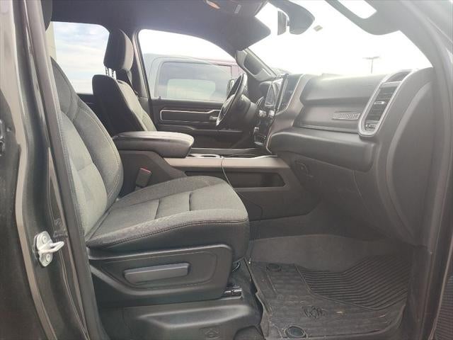 2020 RAM 1500 Big Horn Crew Cab 4x4 5'7' Box