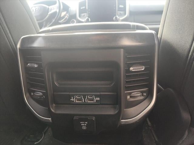 2020 RAM 1500 Big Horn Crew Cab 4x4 5'7' Box