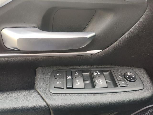 2020 RAM 1500 Big Horn Crew Cab 4x4 5'7' Box