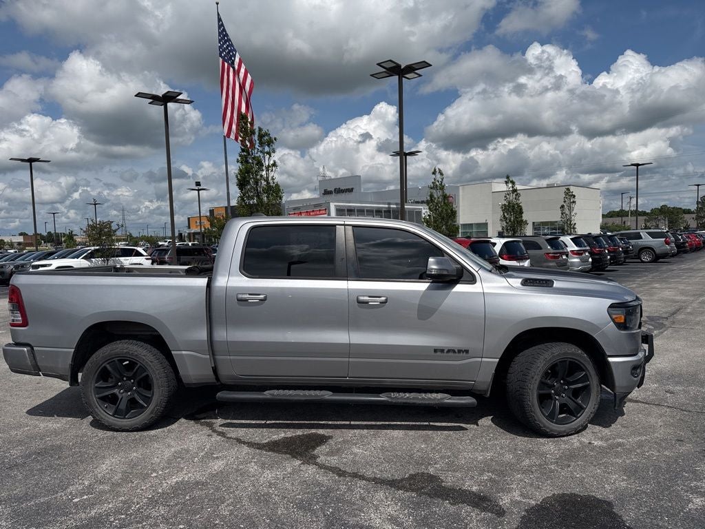 2020 RAM 1500 Big Horn Crew Cab 4x4 5'7' Box