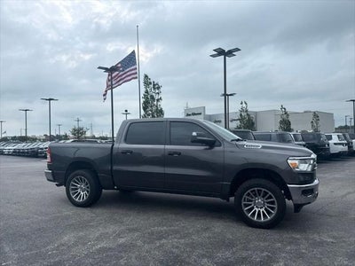 2024 RAM 1500 Tradesman Crew Cab 4x4 5'7' Box