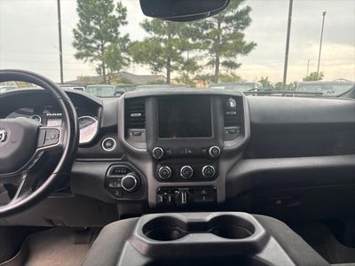 2024 RAM 1500 Tradesman Crew Cab 4x4 5'7' Box