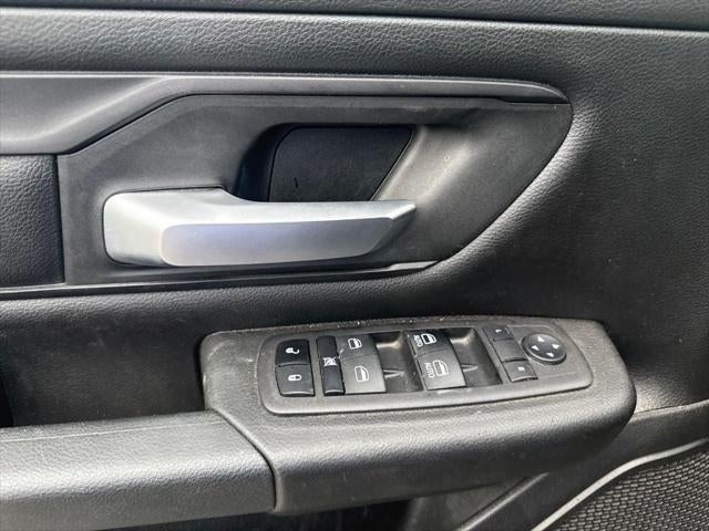 2024 RAM 1500 Tradesman Crew Cab 4x4 5'7' Box