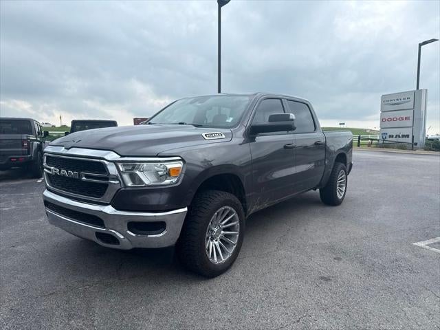 2024 RAM 1500 Tradesman Crew Cab 4x4 5'7' Box