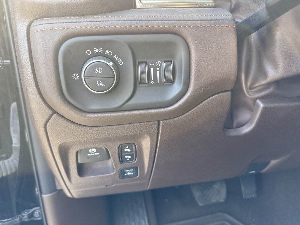 2025 RAM 1500 Limited Longhorn Crew Cab 4x4 5'7' Box