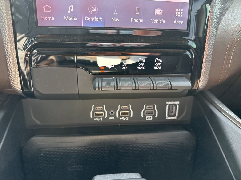 2025 RAM 1500 Limited Longhorn Crew Cab 4x4 5'7' Box