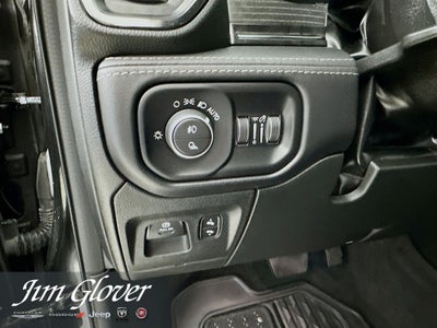 2022 RAM 1500 Limited Crew Cab 4x4 5'7' Box